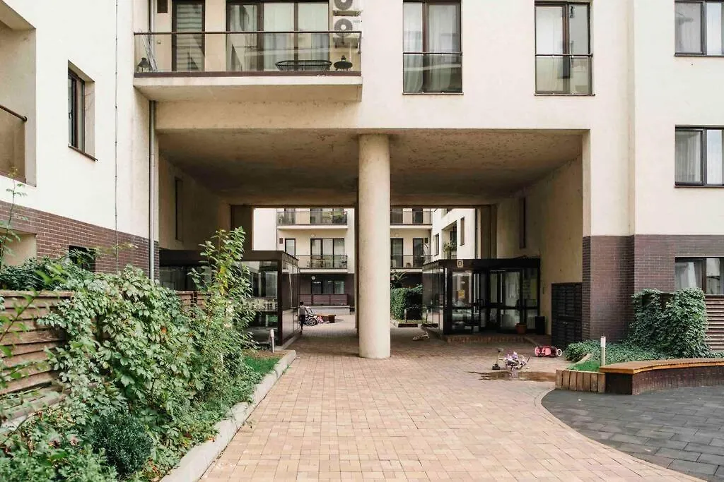Vivando - Stylish Studio C + Parking Apartment Bucharest